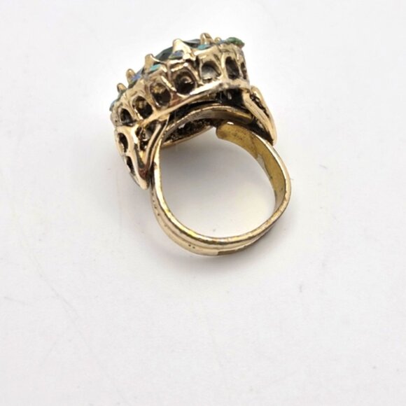 Vintage Gold Plated Green Stone Statement Ring AB rhinestones - Picture 5 of 5